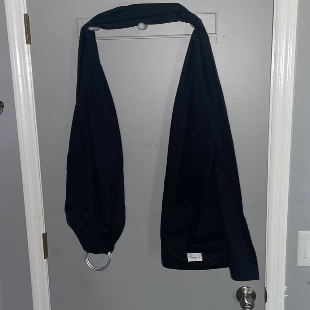 BEBEMOOI ring sling brand new